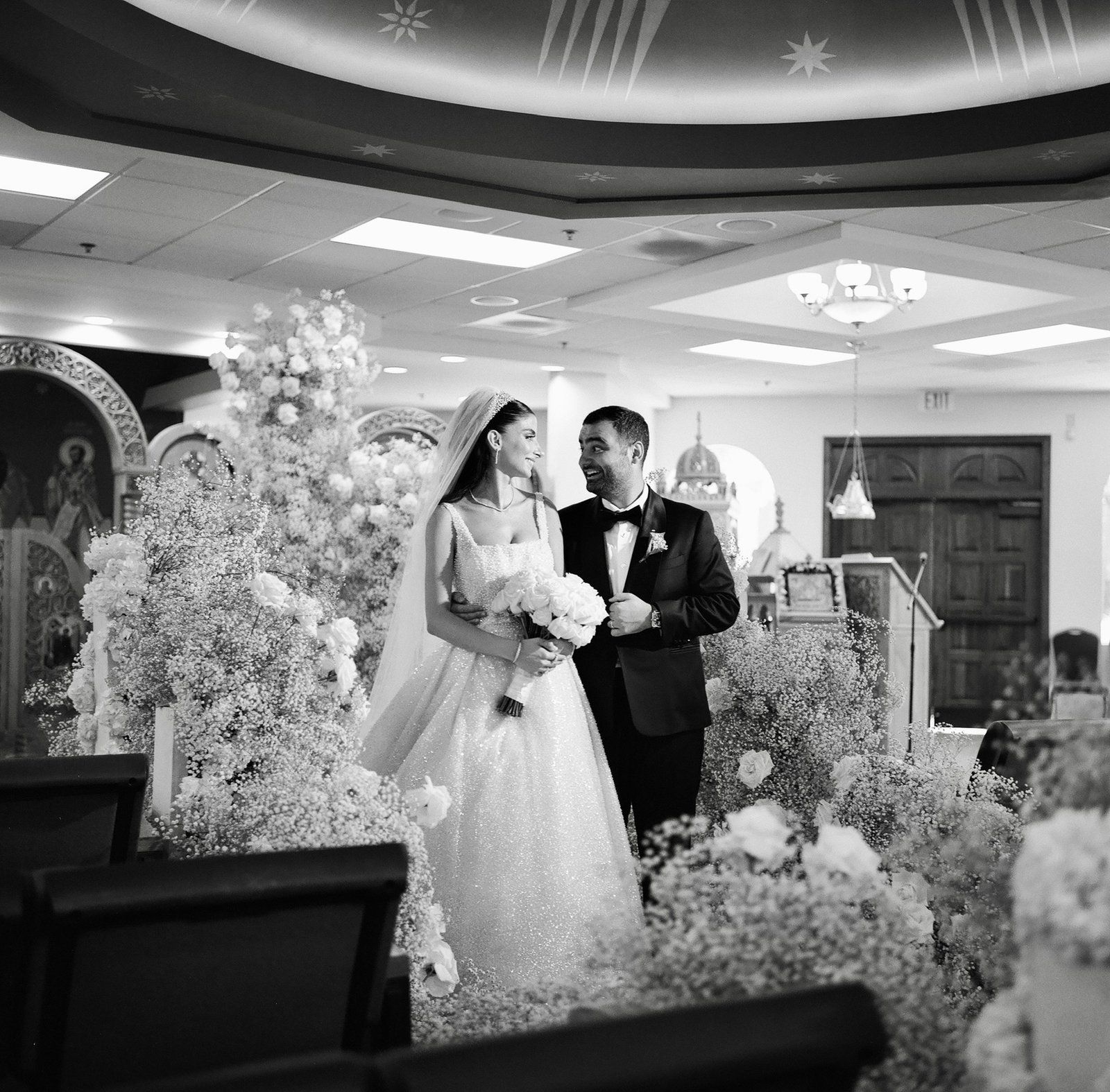 Simon + Stephanie, couple photographed by Copenhagen wedding photographer Samir Faza in Los Angeles Church